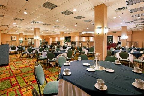 Holiday Inn Huntsville Downtown Ngoại thất bức ảnh